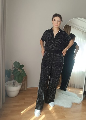 Kadın Siyah taşlı eşorfman takımı