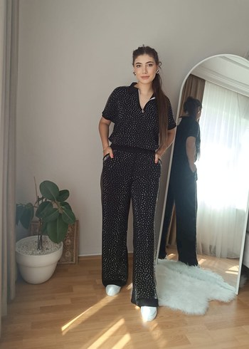 l Beden Kadın Siyah taşlı eşorfman takımı