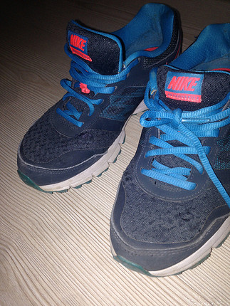 Nike Nıke 37.5 gri orijinaldir