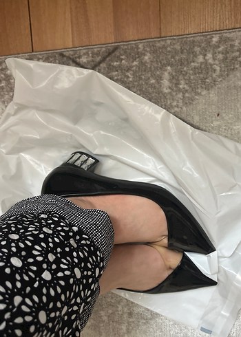 Şeffaf Detaylı Siyah Stiletto - Görsel 5