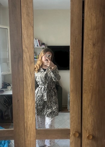 Gri Yılan Desenli Düğmeli Ceket - Görsel 6