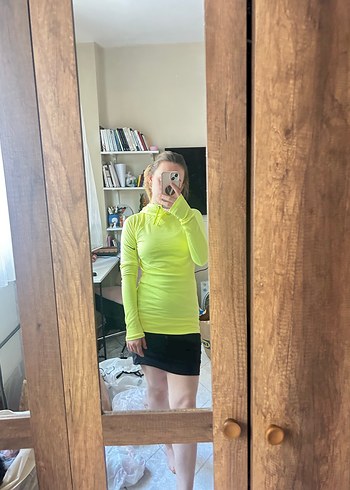 Sarı Dar Kesim Midi Boy Spor Elbise - Görsel 3