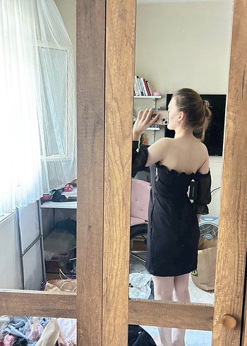 Siyah Transparan Kollu Straplez Midi Elbise - Görsel 4