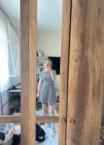 Siyah Transparan Kollu Straplez Midi Elbise - Görsel 11