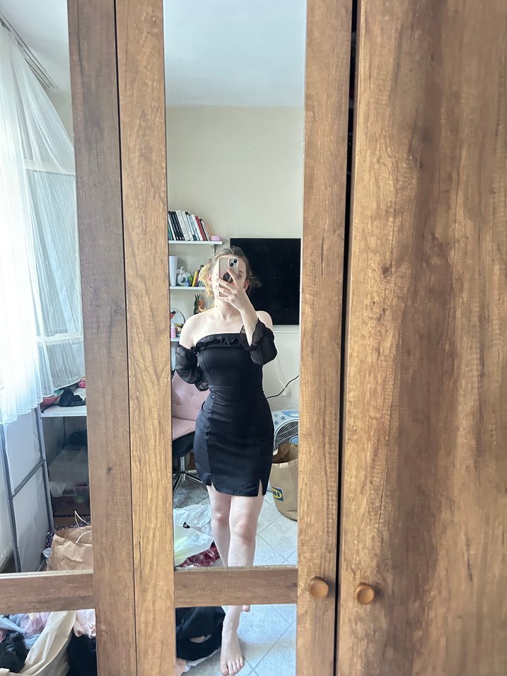 Siyah Transparan Kollu Straplez Midi Elbise - Görsel 5