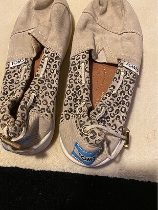 TOMS Ayakkabı