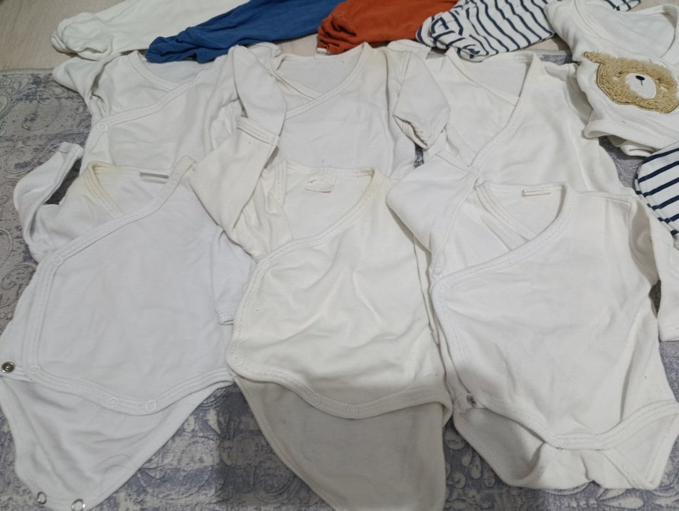 premature alt üst ve bez Beyaz Pamuklu Bebek Hastane Kıyafeti - Görsel 3