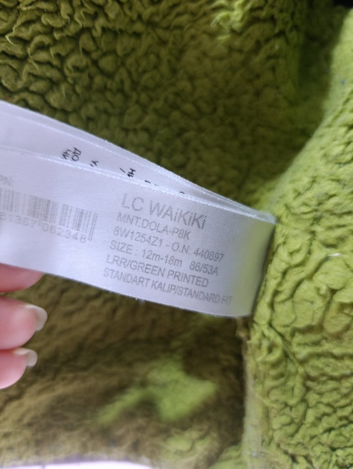 Kapüşonlu Kamuflaj Desenli Erkek Çocuk Mont - Görsel 4