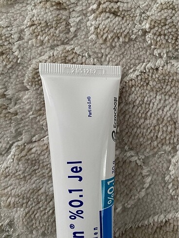 Beden Renk Differin %0.1 jel 30g