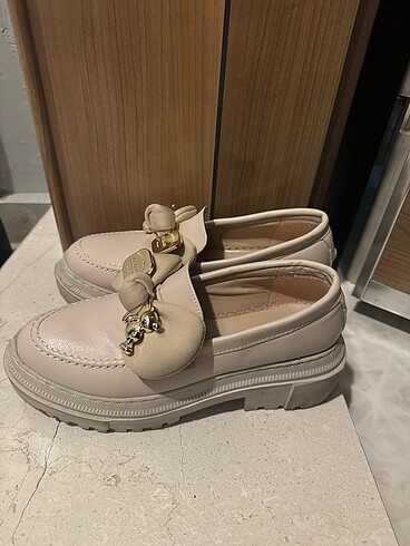 Hotiç Krem loafer