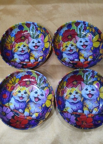 Beden Renkli Tie-Dye Desenli Kedi Tabak Seti