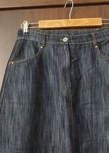 42 Beden Gri Drapeli Uzun Denim Etek