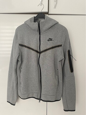orijinal nike tech