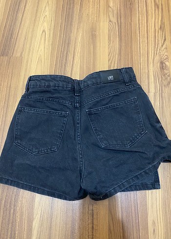 Bershka Siyah Mini Kadın Denim Şort