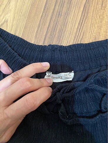Bershka Siyah etek
