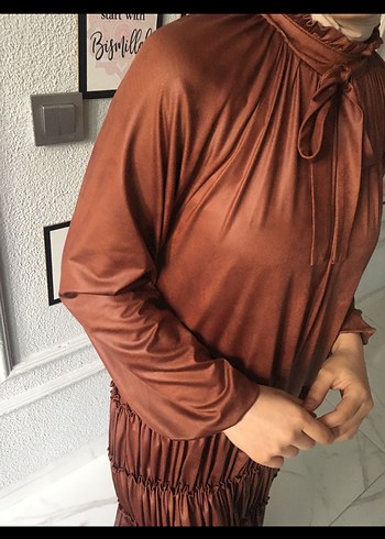 Drapeli Uzun Kahverengi Kadın Elbise - Görsel 3