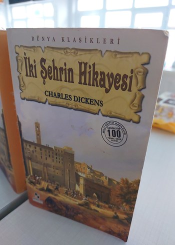 İki Şehrin Hikayesi - Charles Dickens - Görsel 4