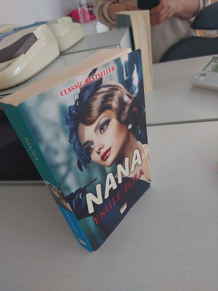 Nana - Emile Zola, Klasik Bestseller Roman - Görsel 2