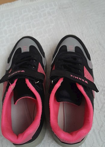 Kız Çocuk Pembe Renkli Spor Ayakkabı - Görsel 7