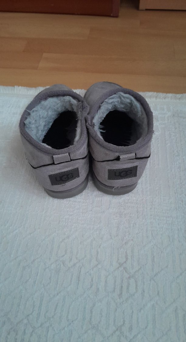 gri çocuk ugg - Görsel 3