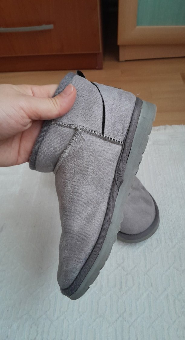 gri çocuk ugg - Görsel 4