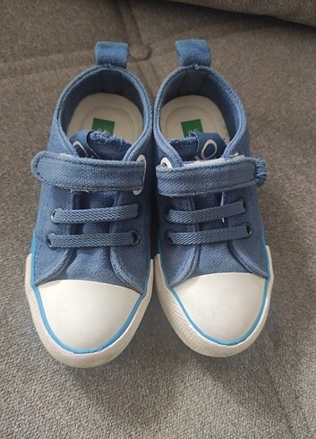 Benetton Az kullanılmış benetton