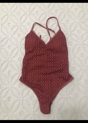 Sade Kırmızı İnce Askılı Kadın Mayo - Görsel 2