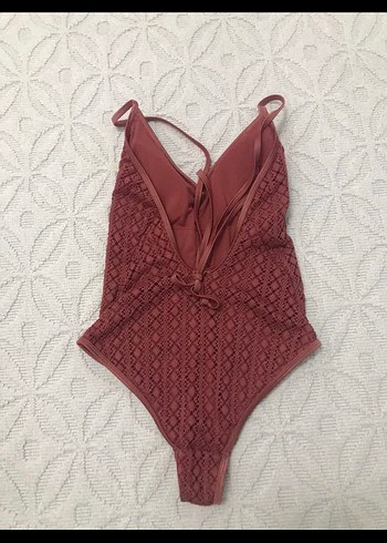 Sade Kırmızı İnce Askılı Kadın Mayo - Görsel 3