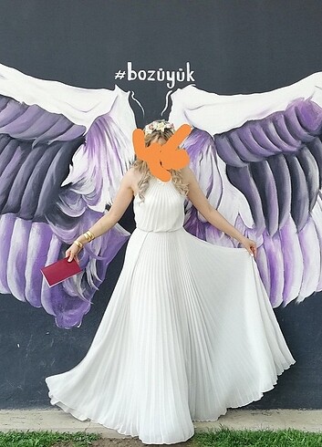 Beyaz elbise