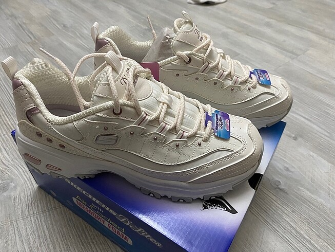 Skechers D?lites