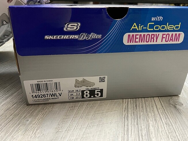 38,5 Beden beyaz Renk Skechers D?lites