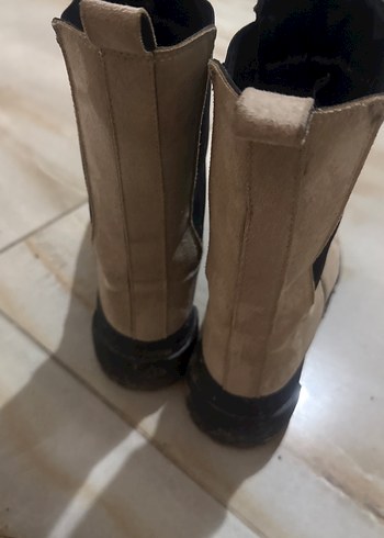 Bej Süet Kadın Botlar, Tokalı, Blok Topuklu - Görsel 2