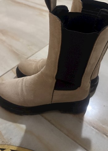 Bej Süet Kadın Botlar, Tokalı, Blok Topuklu - Görsel 3