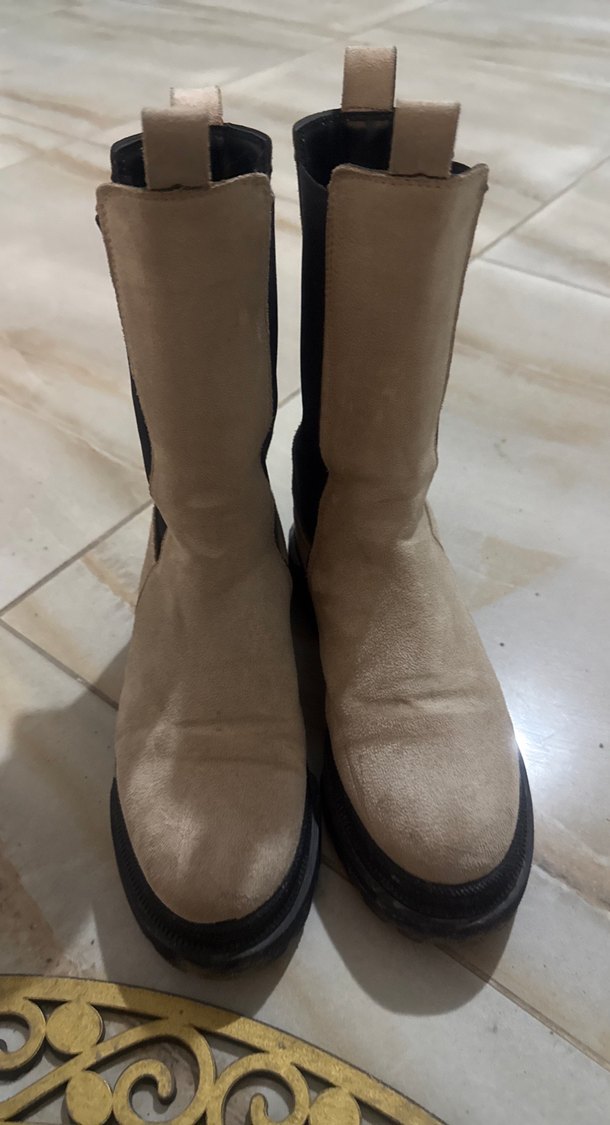 Bej Süet Kadın Botlar, Tokalı, Blok Topuklu - Görsel 4