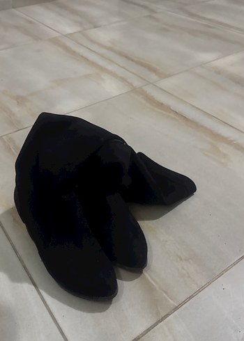 Siyah Tokalı Dizüstü İnce Topuklu Bot - Görsel 5
