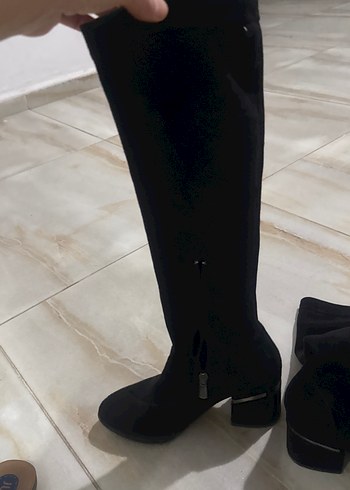 Siyah Tokalı Dizüstü İnce Topuklu Bot - Görsel 4