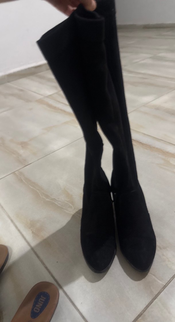 Siyah Tokalı Dizüstü İnce Topuklu Bot - Görsel 2