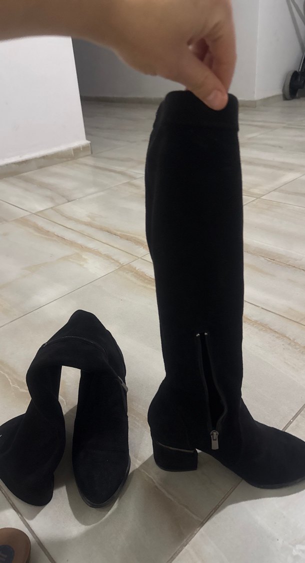 Siyah Tokalı Dizüstü İnce Topuklu Bot - Görsel 3