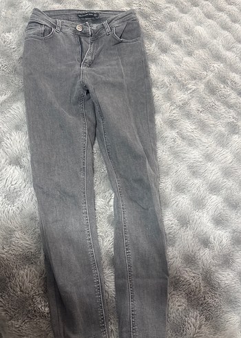 Gri Rahat Kesim Kadın Kot Pantolon - Görsel 4