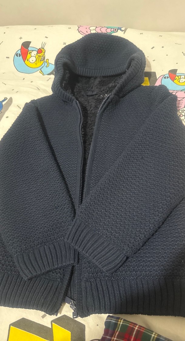 Siyah Kürklü erkek çocuk  Kışlık Ceket - Görsel 3