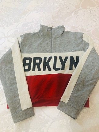 Gri fermuarlı sweatshirt