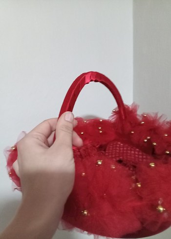 Diğer Kırmızı İşlemeli Renkli Sepet