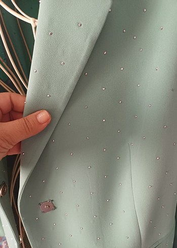 Pastel Haki Göğüs Pedi - Görsel 3