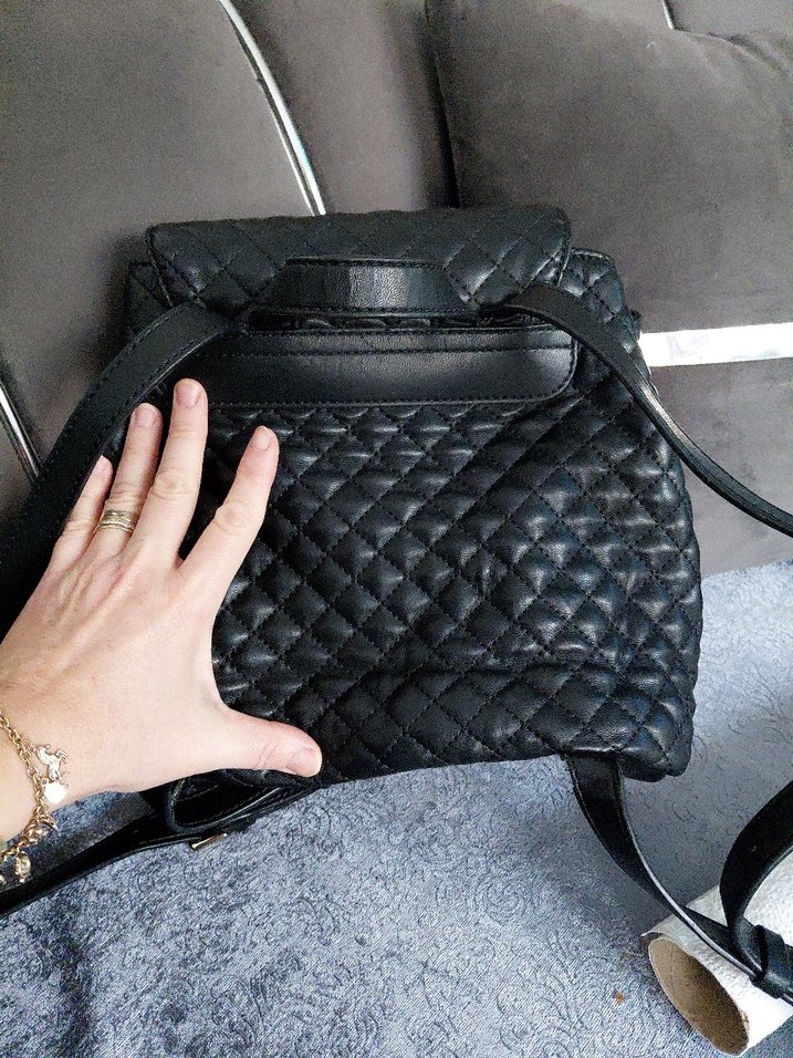 Guess Siyah Deri Kadın Sırt Çantası - Görsel 2