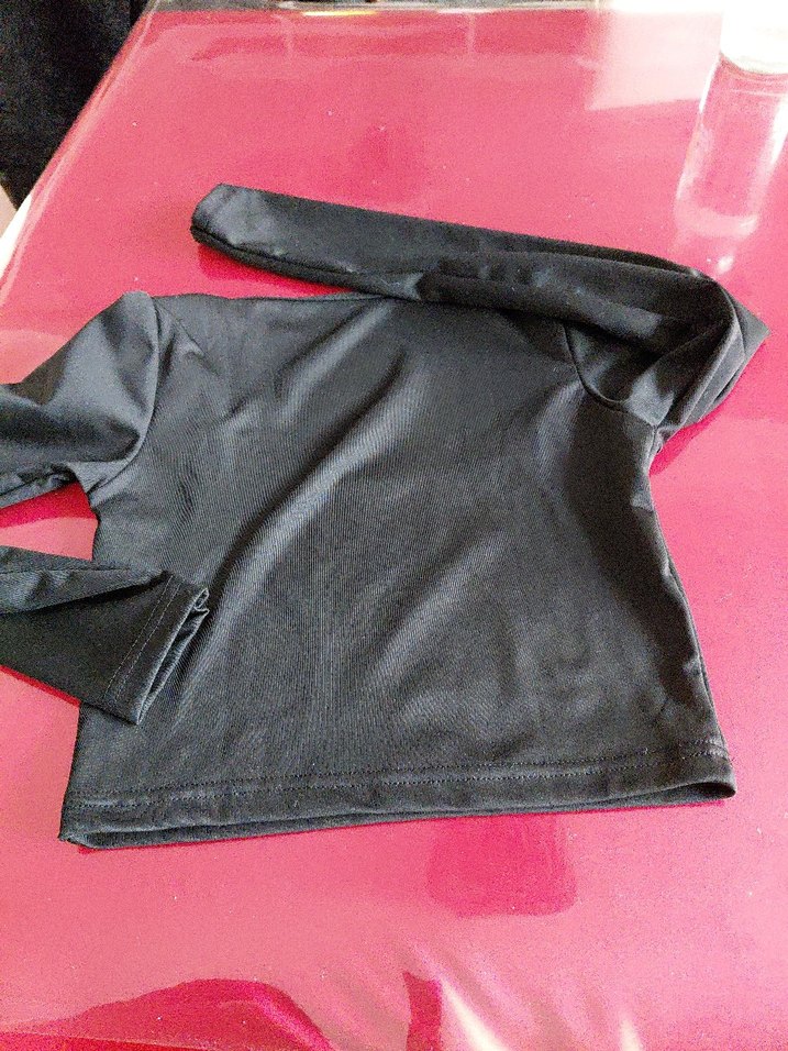 Uzun Kollu Siyah #Crop Top - Görsel 3