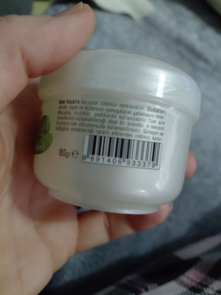 New Vazelin Doğal Nemlendirici - Görsel 2