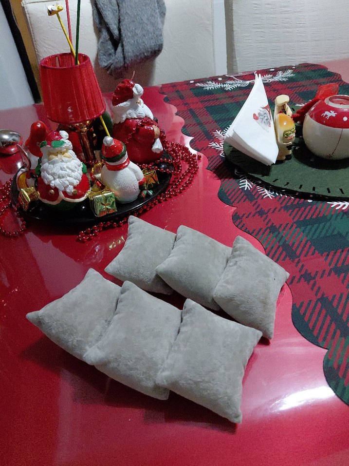 Gri Düz #saat #aksesuar #Yastık - Görsel 4