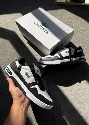 Lacoste Erkek Siyah Beyaz Bağcıklı Spor Ayakkabı