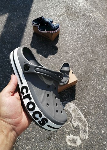 Gri Crocs Erkek Terlik Velcro Bantlı