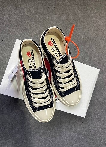 38 Beden siyah Renk Converse Play 36-43 ARASI NUMARALAR Kutulu barkodlu Qr kodlu 